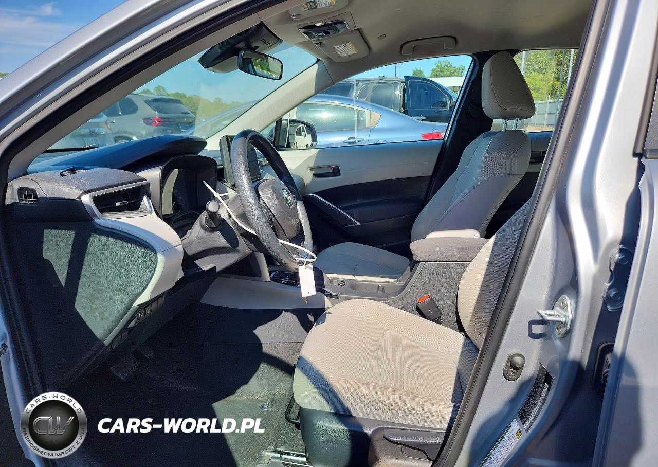 2023 Toyota Corolla Cross L VIN:7MUAAAAG4PV065742 - 7