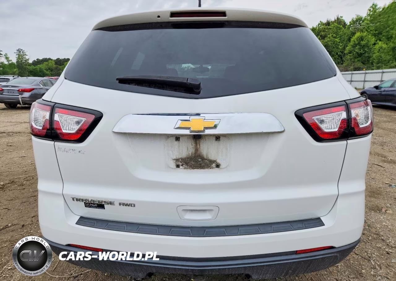 2017 Chevrolet Traverse Ls VIN:1GNKVFED1HJ257996 - 6