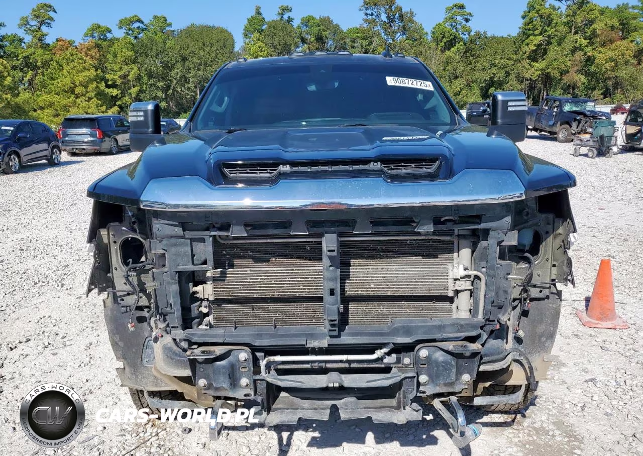 2023 GMC Sierra K3500 Denali VIN:1GT49WEYXPF145515 - 5