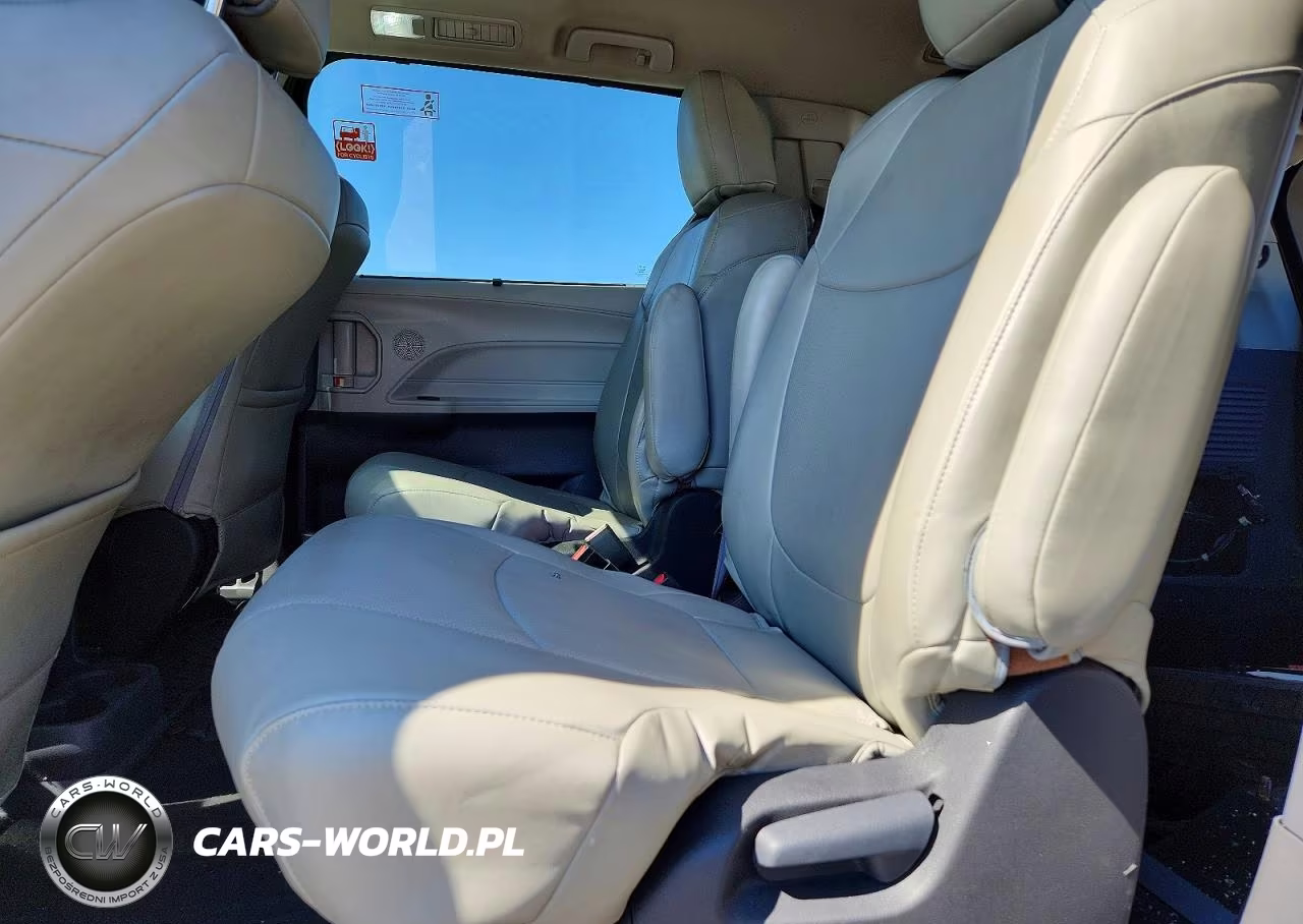2023 Toyota Sienna Le VIN:5TDBRKECXPS175067 - 11