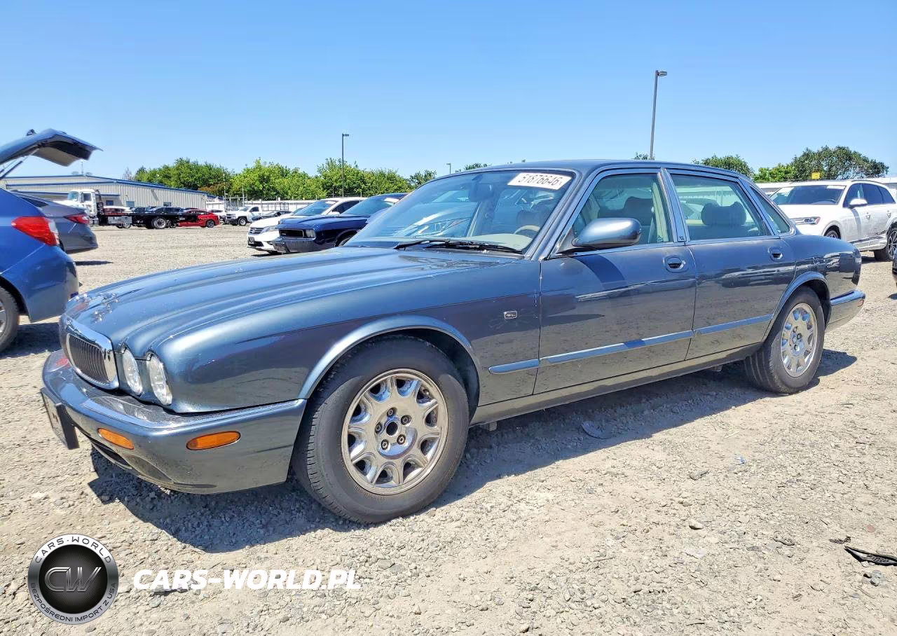 JAGUAR XJ8
