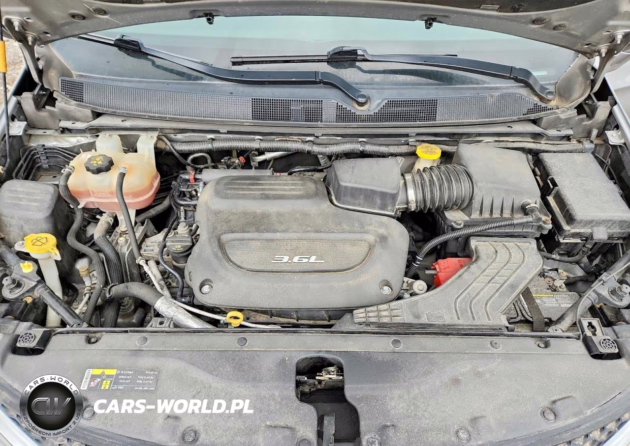 2017 Chrysler Pacifica Touring L VIN:2C4RC1BG8HR540227 - 12