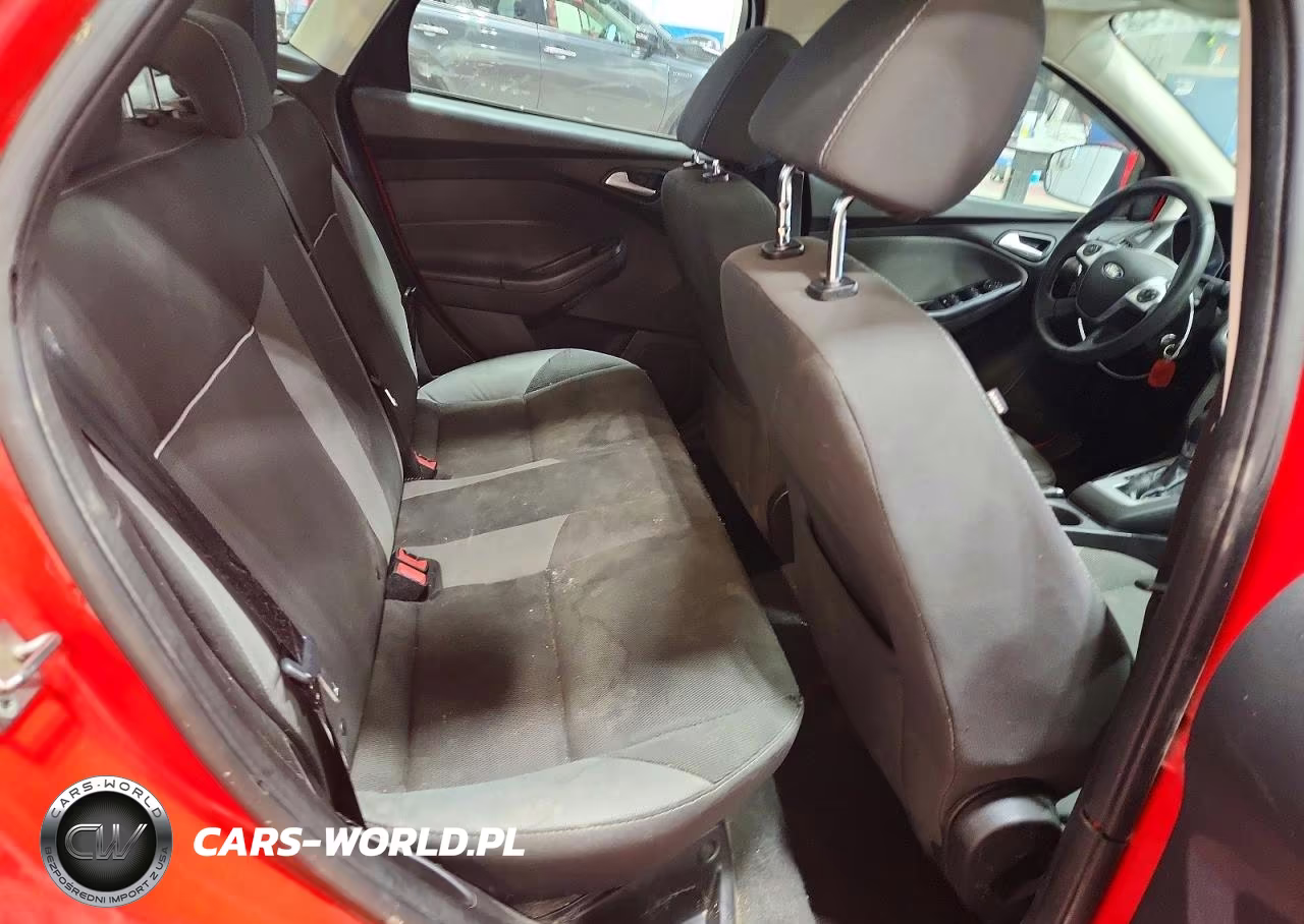 2014 Ford Focus Se VIN:1FADP3F23EL295579 - 10