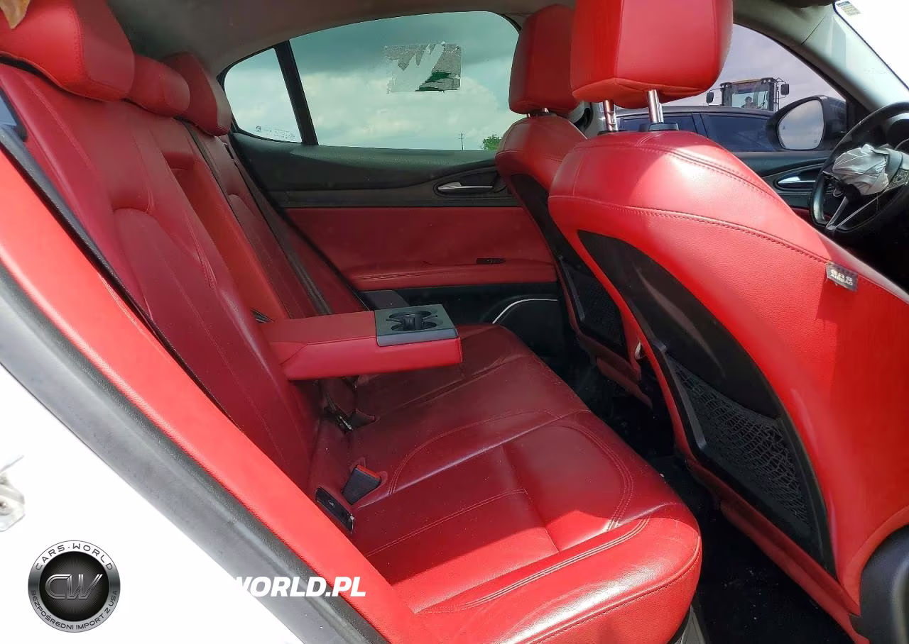 2019 Alfa Romeo Stelvio Ti VIN:ZASPAKBN8K7C57893 - 11