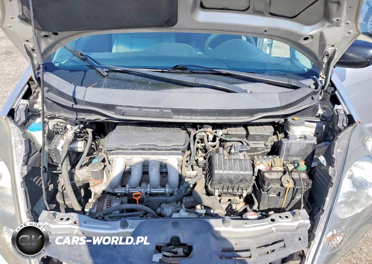 2011 Honda Fit VIN:JHMGE8H34BC023309 - 11