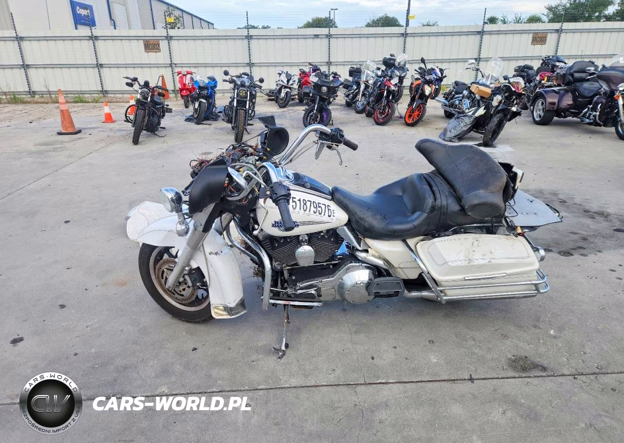 2006 Harley-Davidson Flhtcui VIN:1HD1FCW186Y645539 - 3