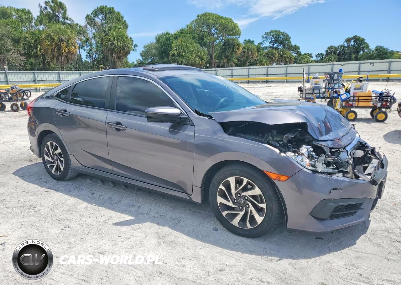 2017 Honda Civic Ex VIN:19XFC2F79HE044132 - 4