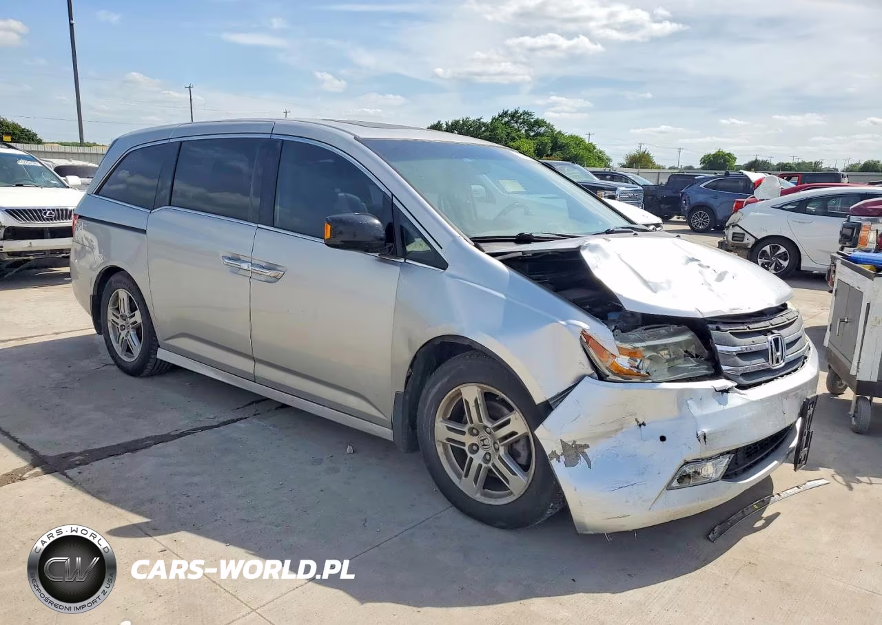 2012 Honda Odyssey VIN:5FNRL5H95CB089911 - 4