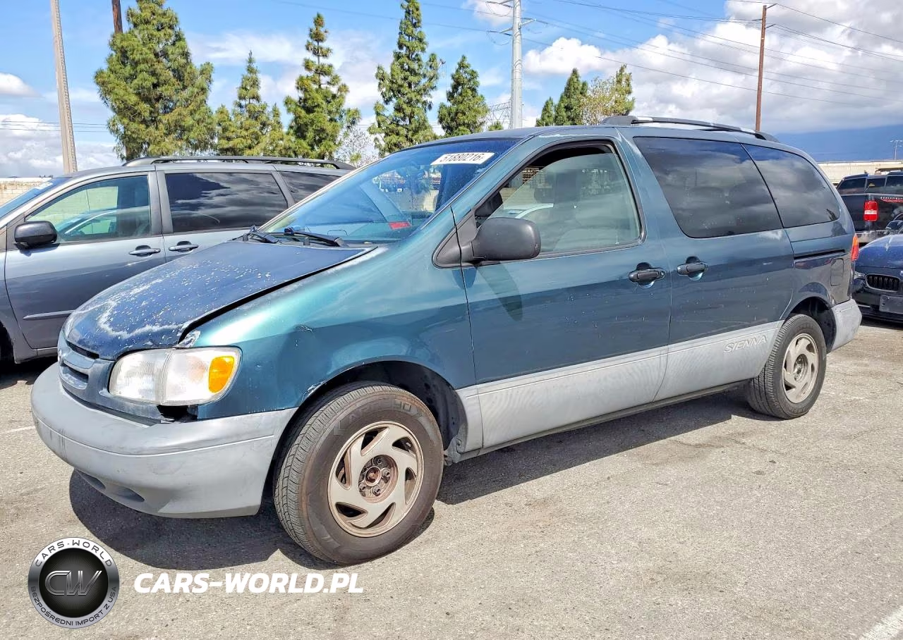 1998 Toyota Sienna Le
