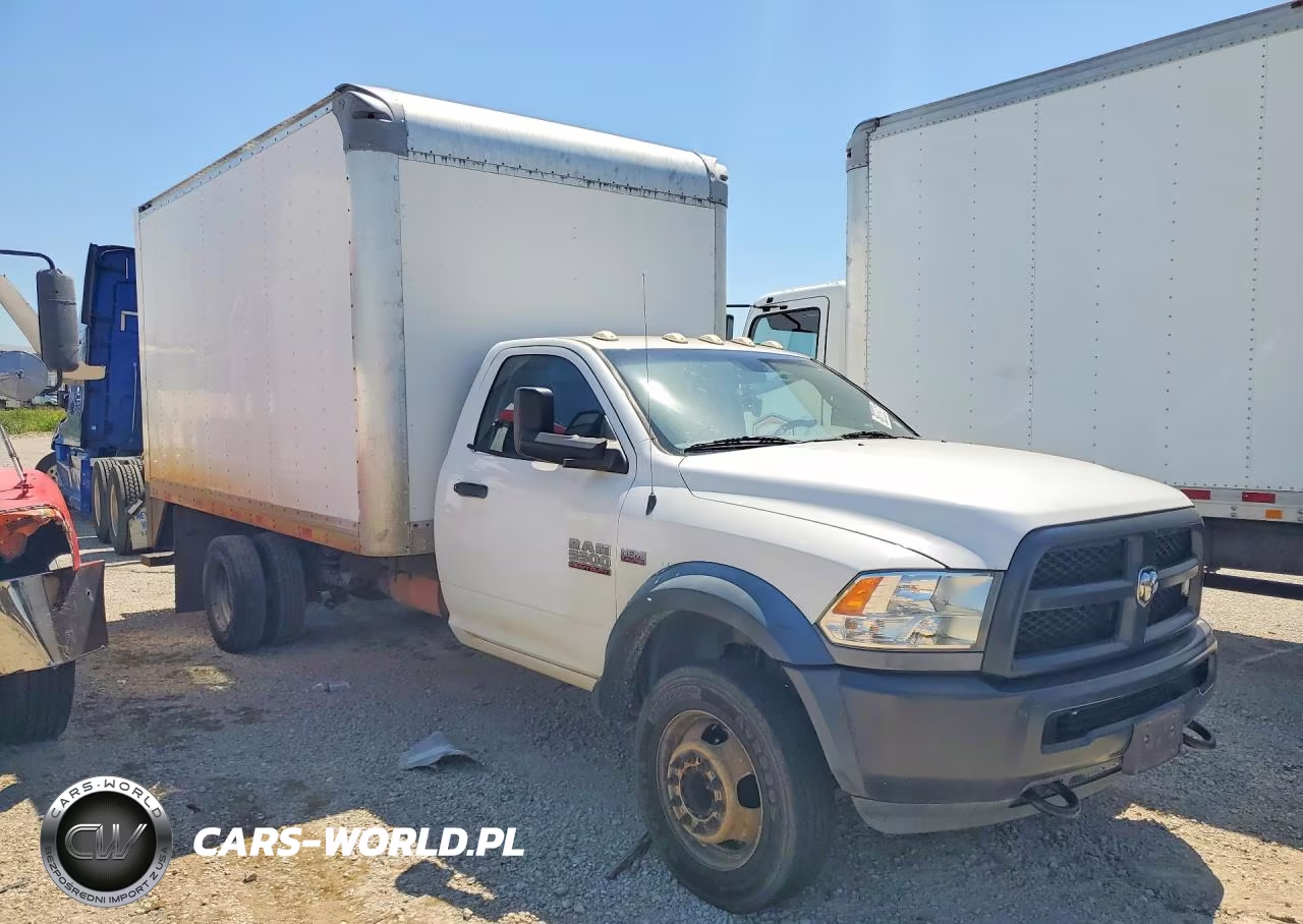 2018 Ram 5500 VIN:3C7WRMCJ0JG259101 - 4