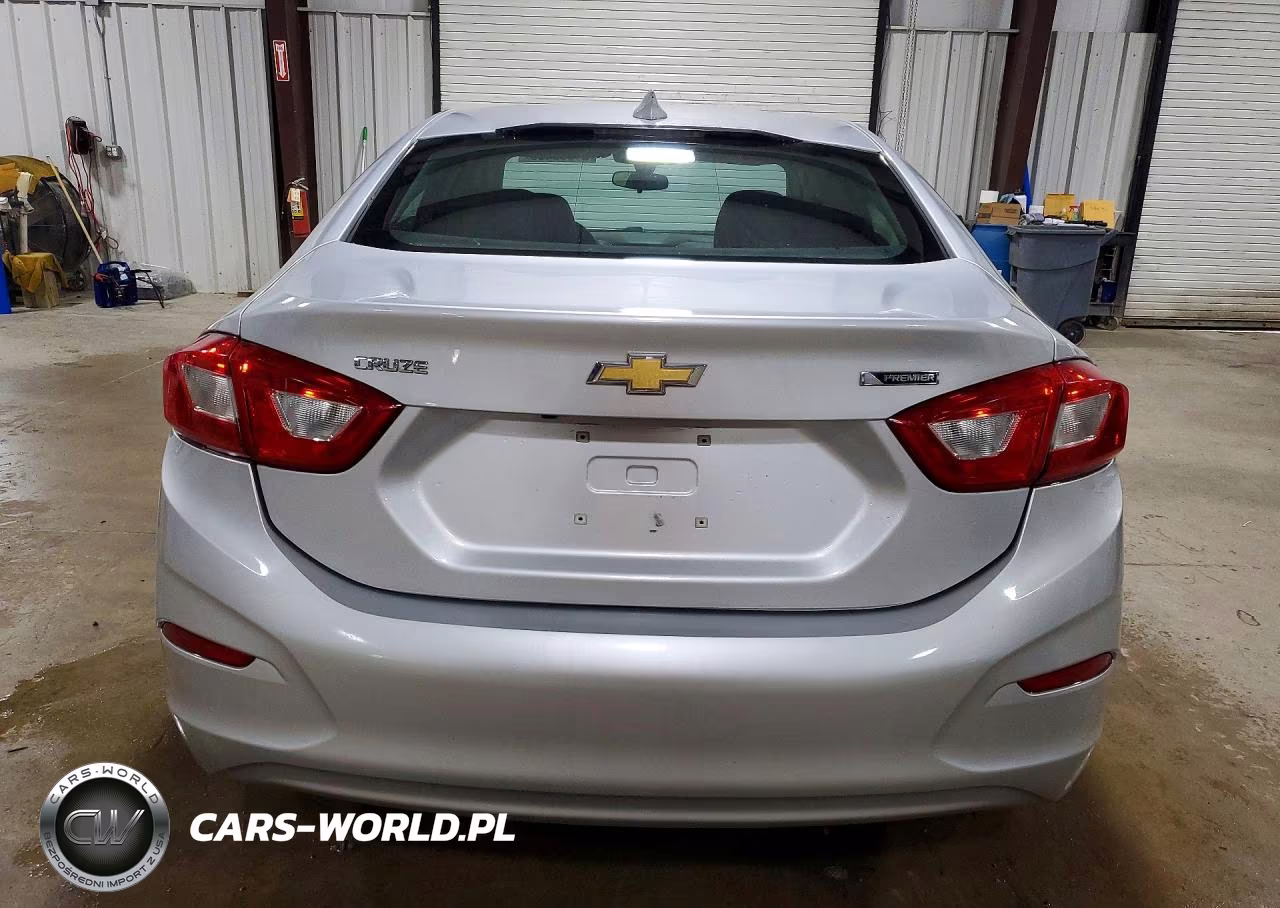 2017 Chevrolet Cruze Premier VIN:1G1BF5SM3H7174791 - 6