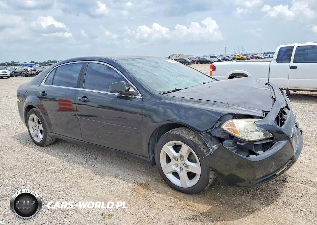2011 Chevrolet Malibu Ls VIN:1G1ZB5E18BF312916 - 4