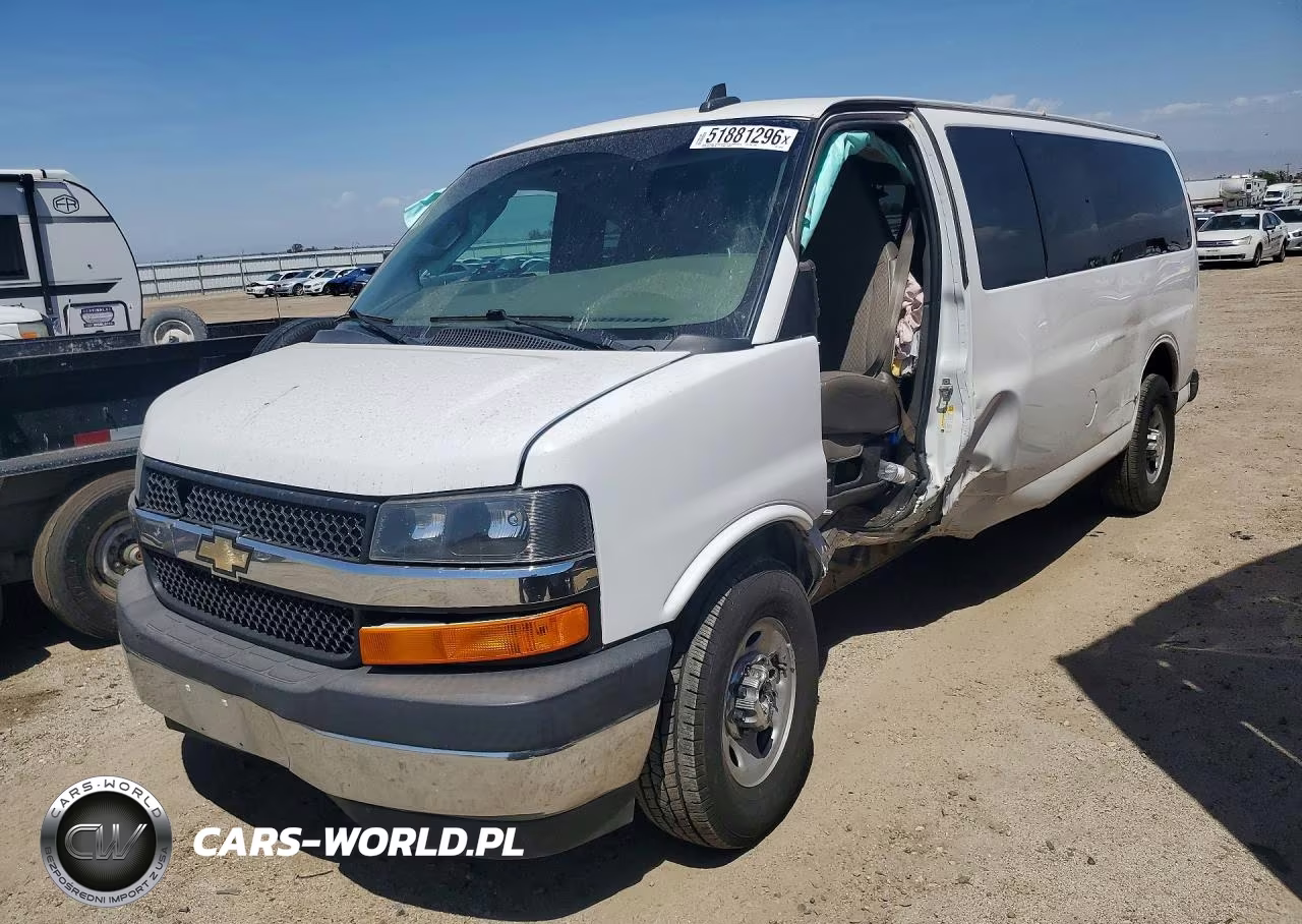 2017 Chevrolet Express G3500 Lt