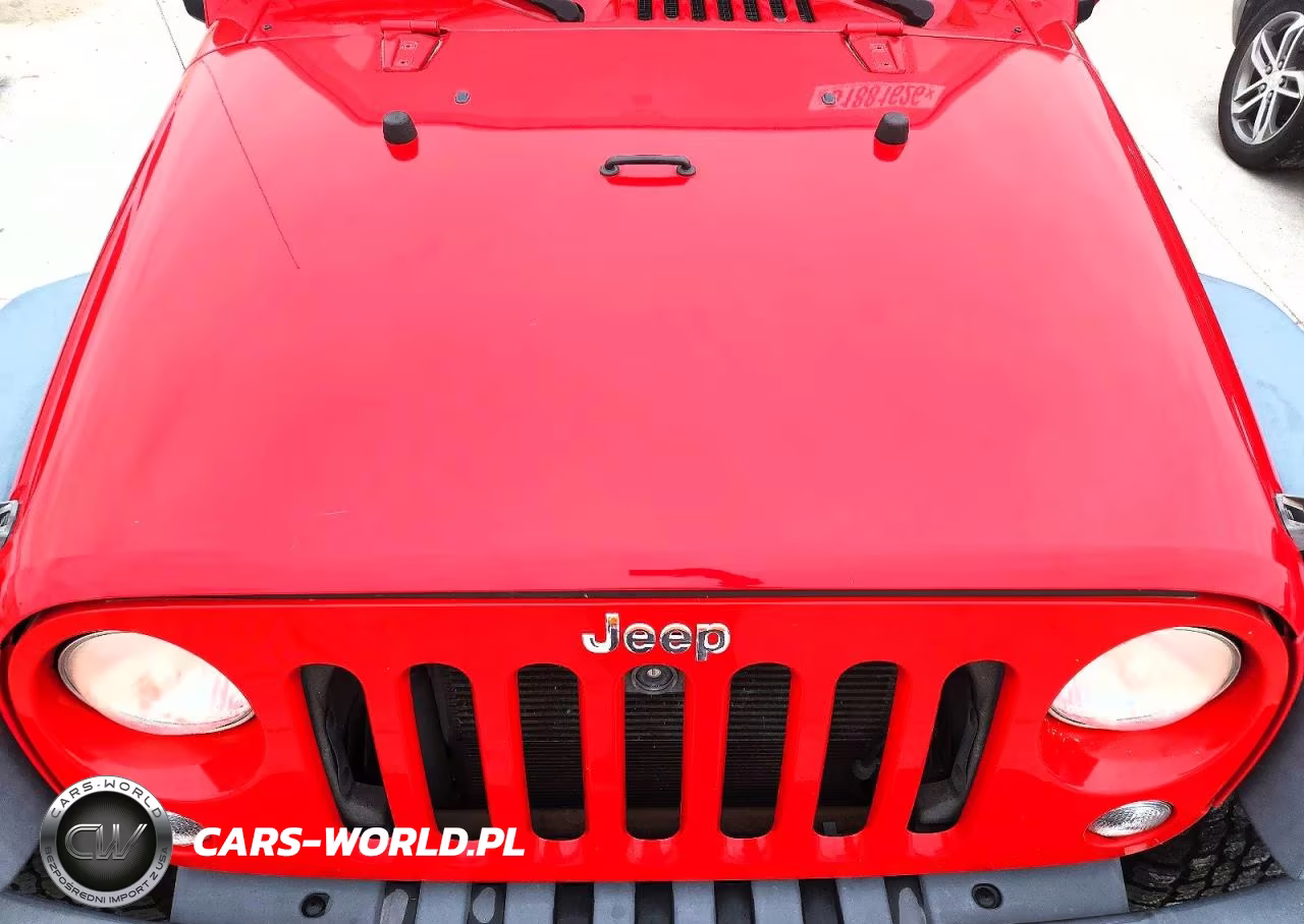 2014 Jeep Wrangler Unlimited Sport VIN:1C4BJWDG8EL198221 - 12