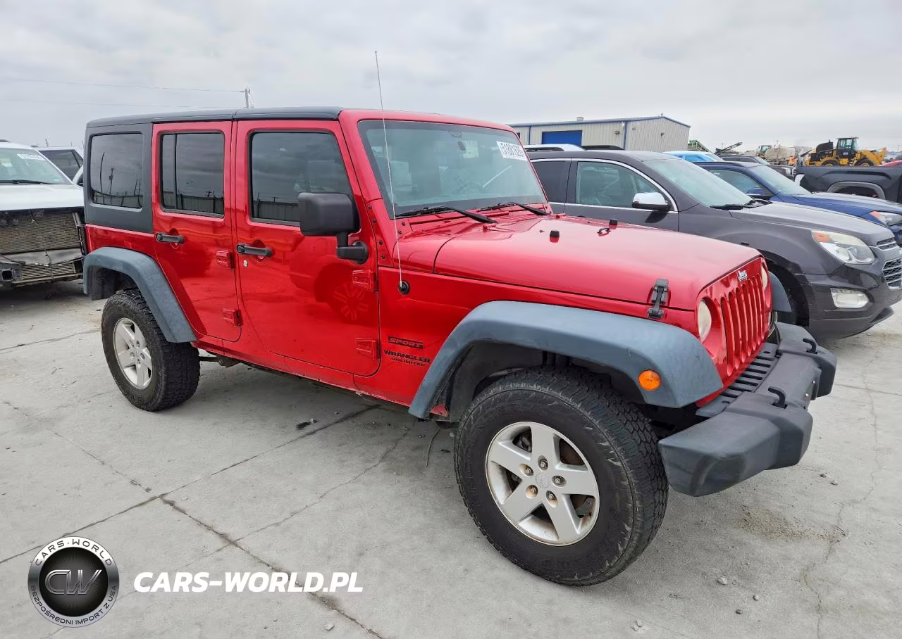 2014 Jeep Wrangler Unlimited Sport VIN:1C4BJWDG8EL198221 - 4