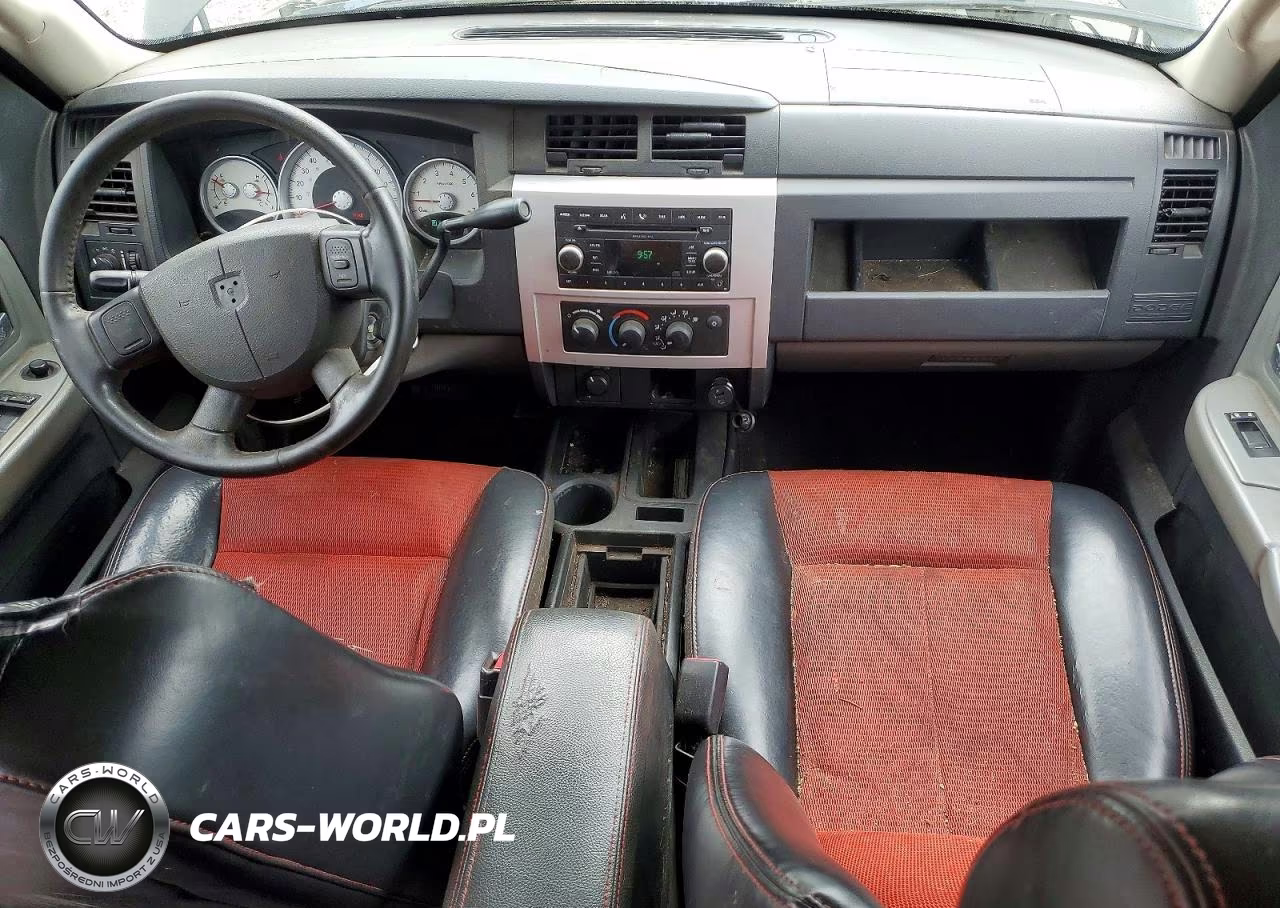 2008 Dodge Dakota Sport VIN:1D7HW68N98S584568 - 8