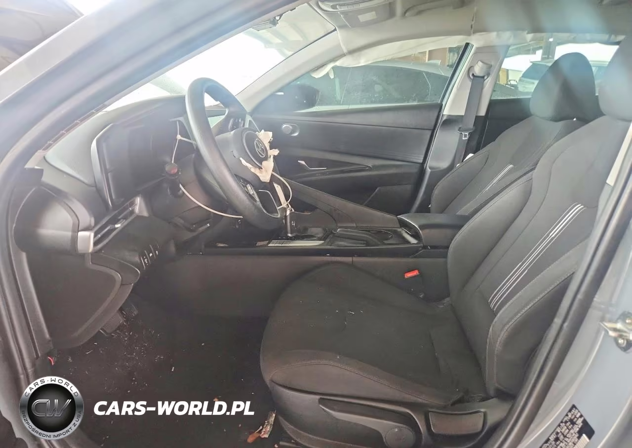 2021 Hyundai Elantra Sel VIN:KMHLM4AG3MU065682 - 7