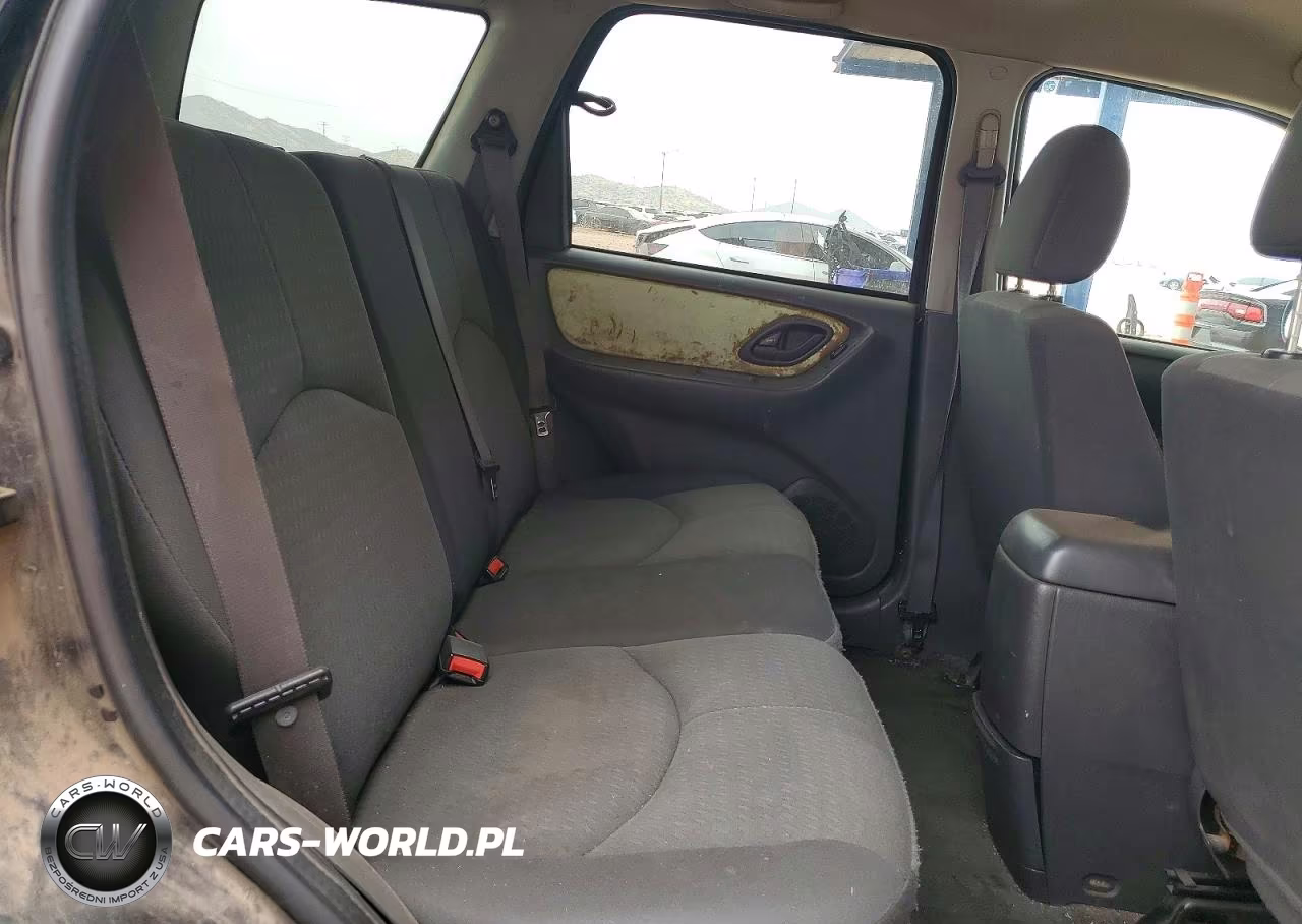 2006 Mazda Tribute S VIN:4F2YZ02106KM01902 - 10