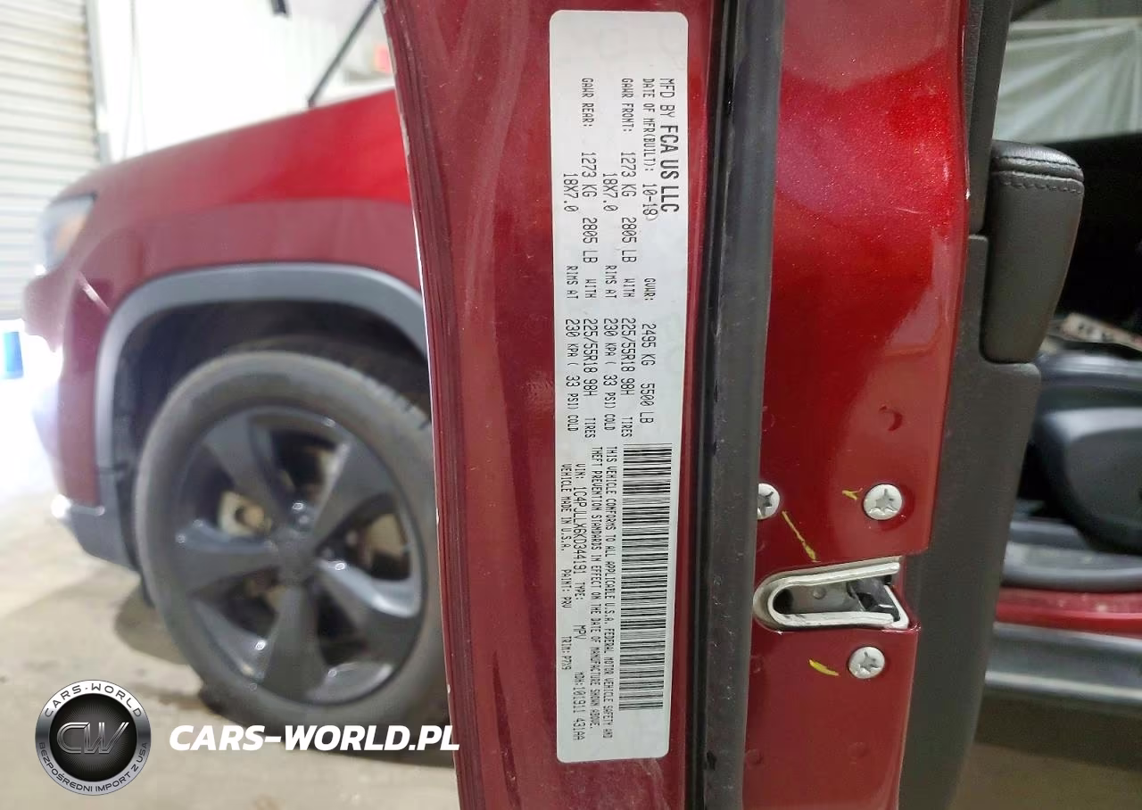 2019 Jeep Cherokee Latitude Plus VIN:1C4PJLLX6KD344191 - 12
