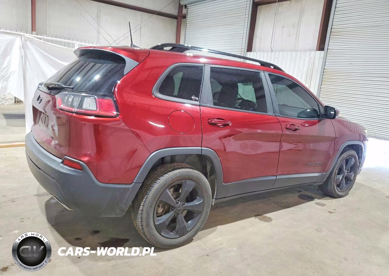 2019 Jeep Cherokee Latitude Plus VIN:1C4PJLLX6KD344191 - 3