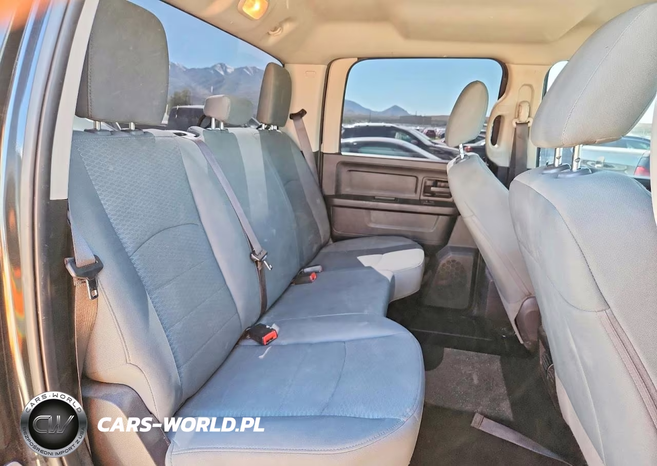 2019 Ram 1500 Classic Tradesman VIN:1C6RR7KT0KS508478 - 10