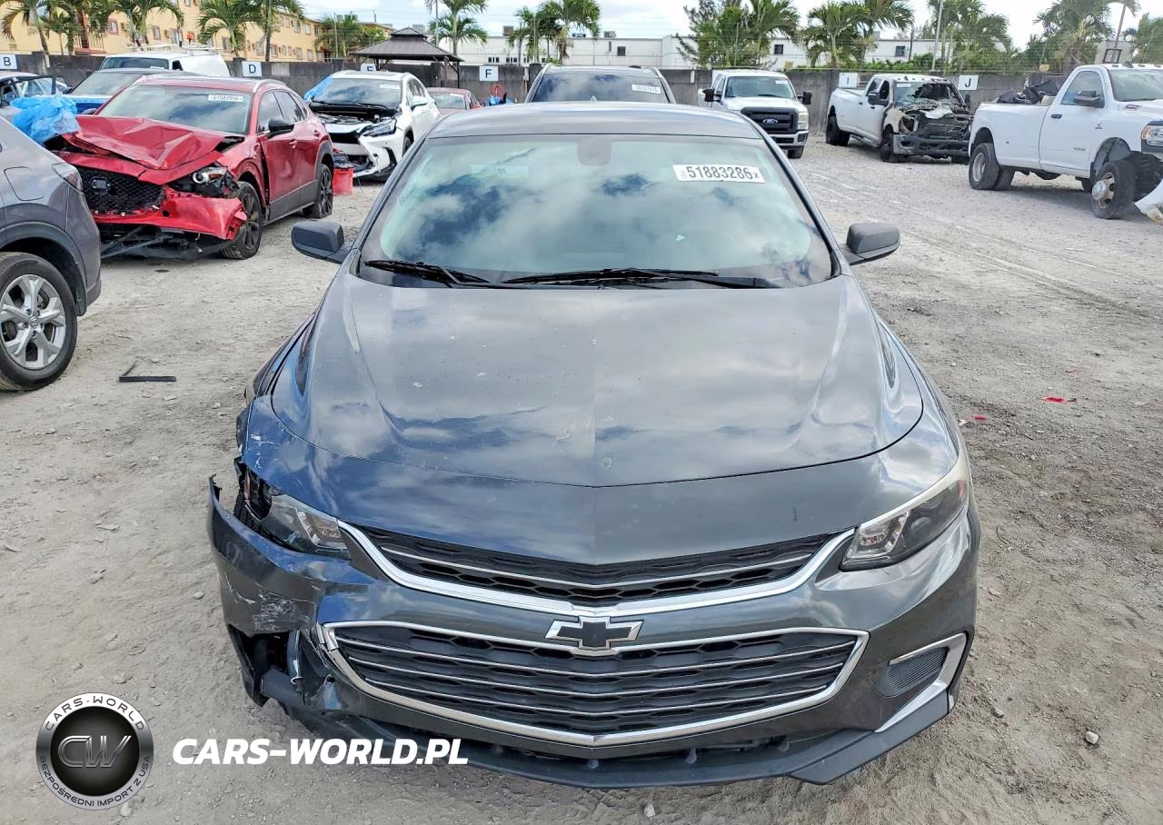 2018 Chevrolet Malibu Ls VIN:1G1ZB5ST0JF195661 - 5