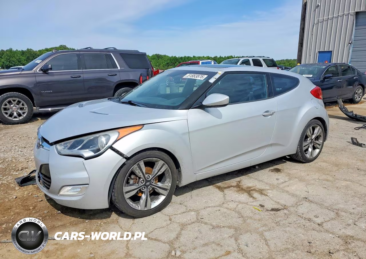 2013 Hyundai Veloster Base