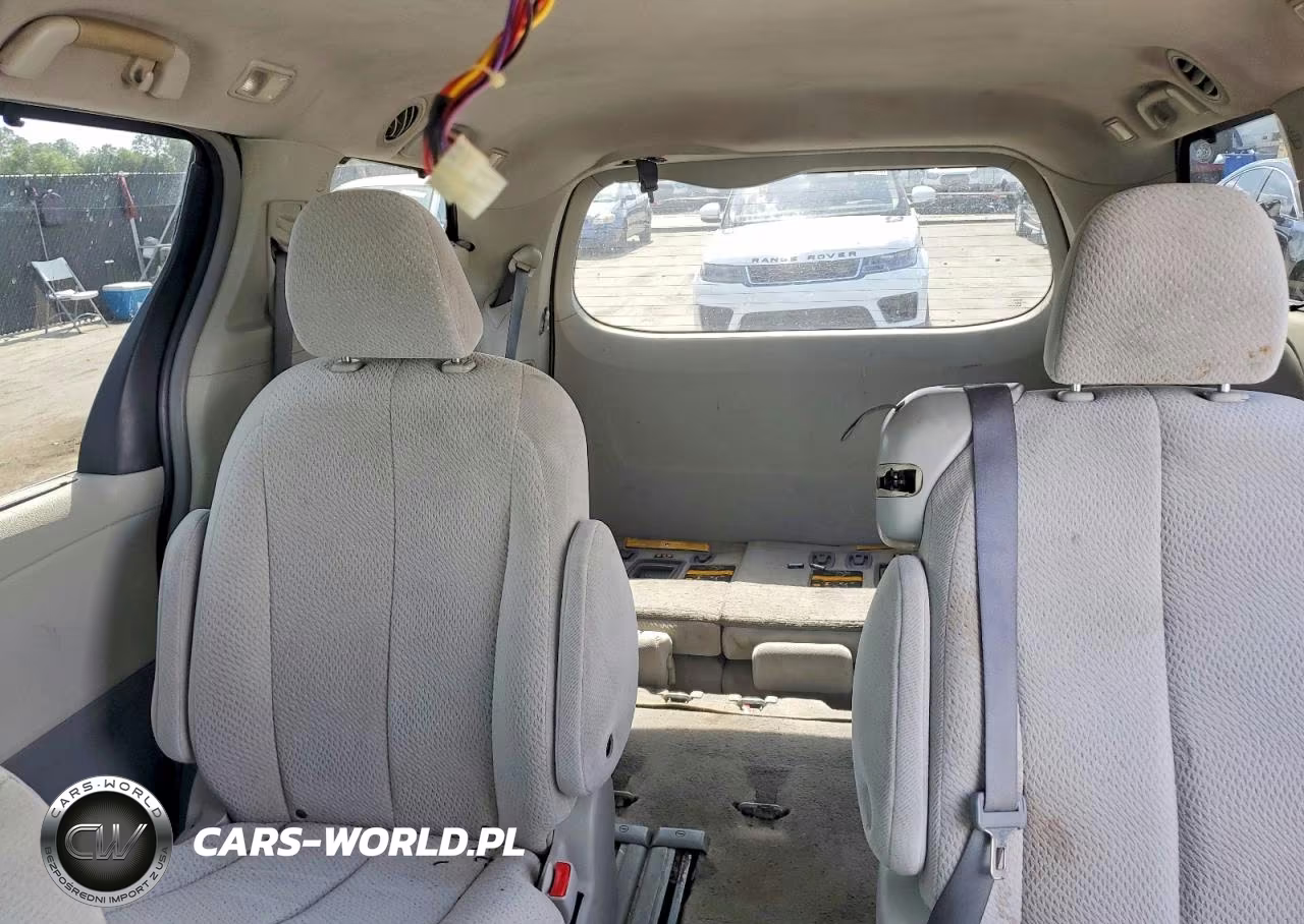 2011 Toyota Sienna Le VIN:5TDKK3DC9BS059234 - 10