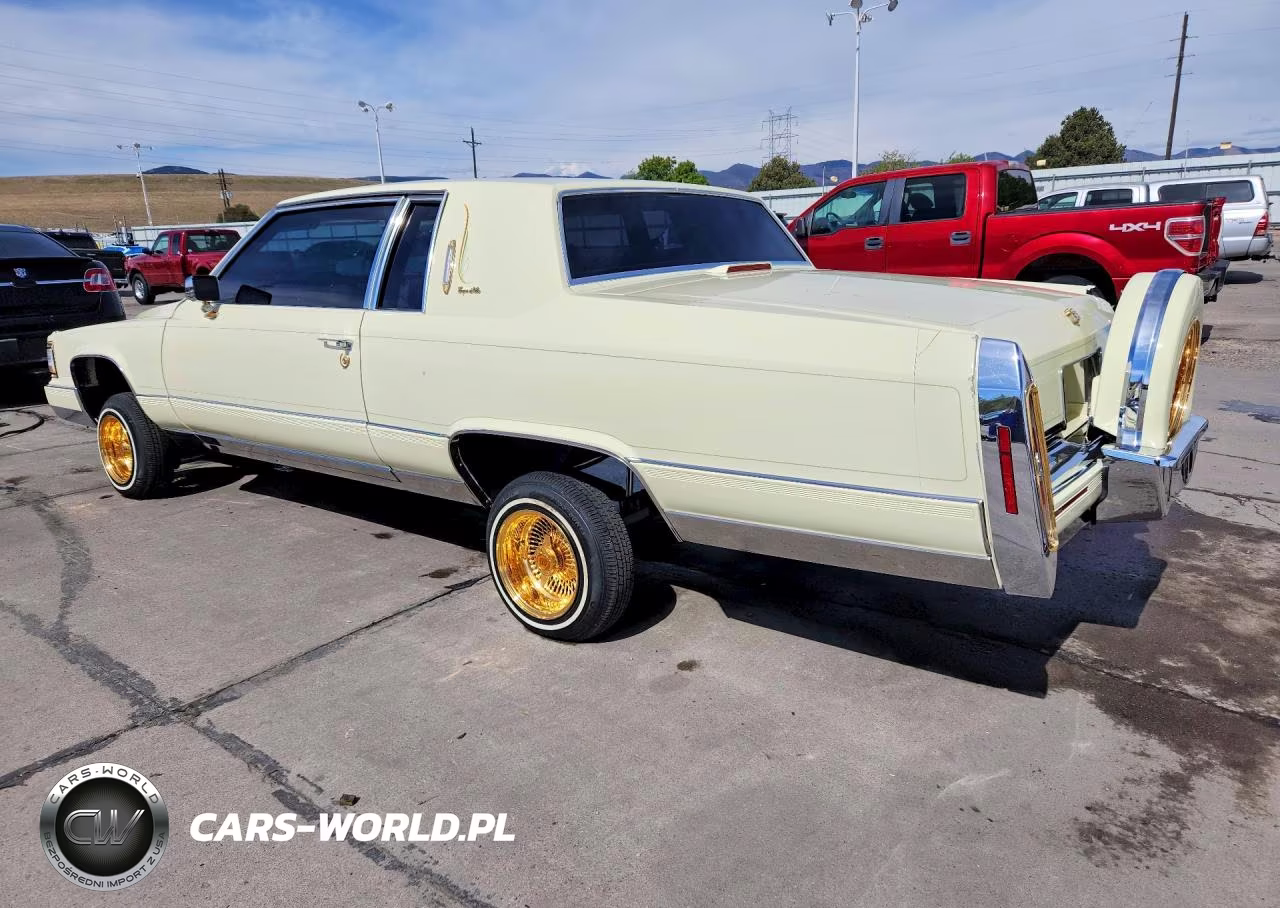 1981 Cadillac Deville VIN:1G6AD4793B9221338 - 2