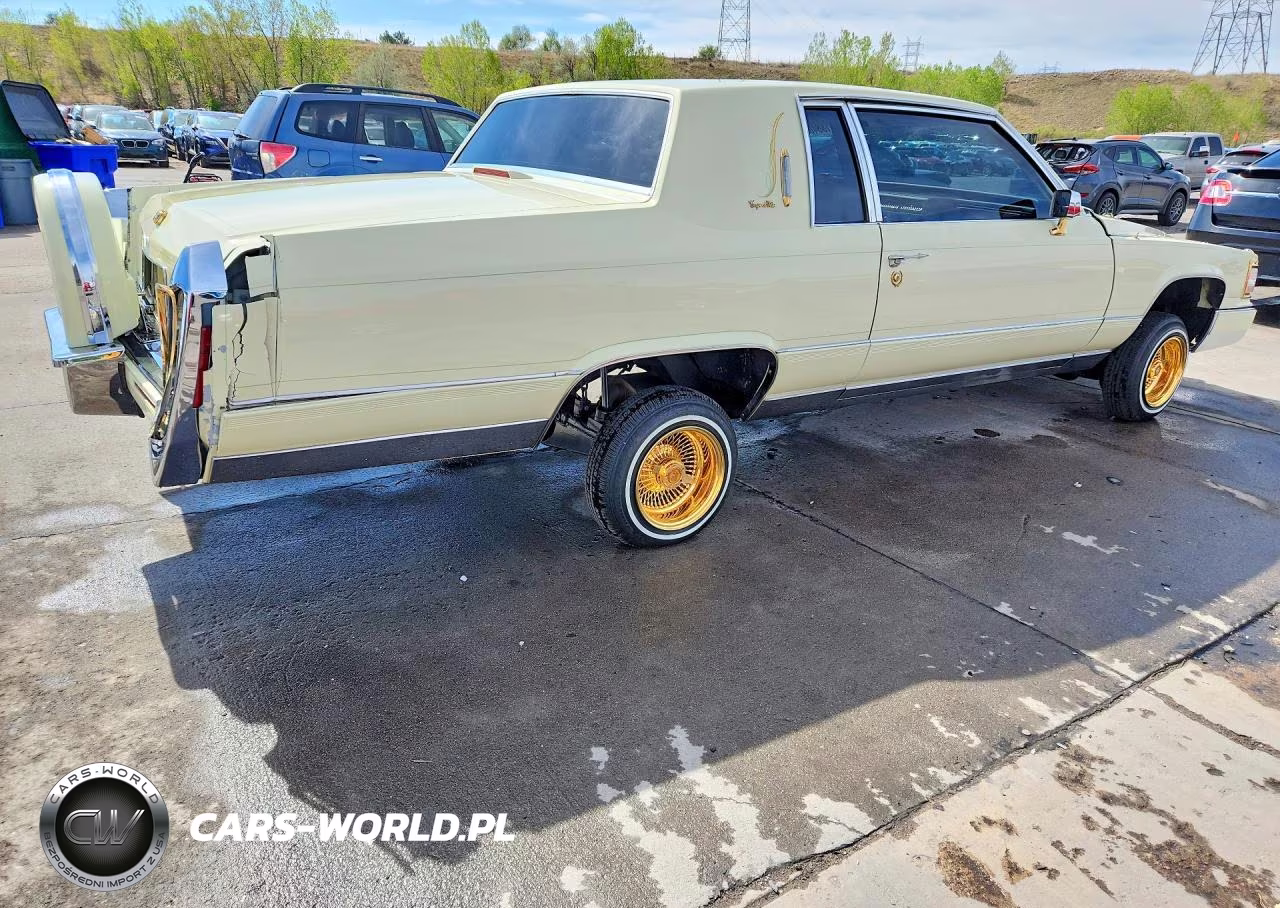 1981 Cadillac Deville VIN:1G6AD4793B9221338 - 3