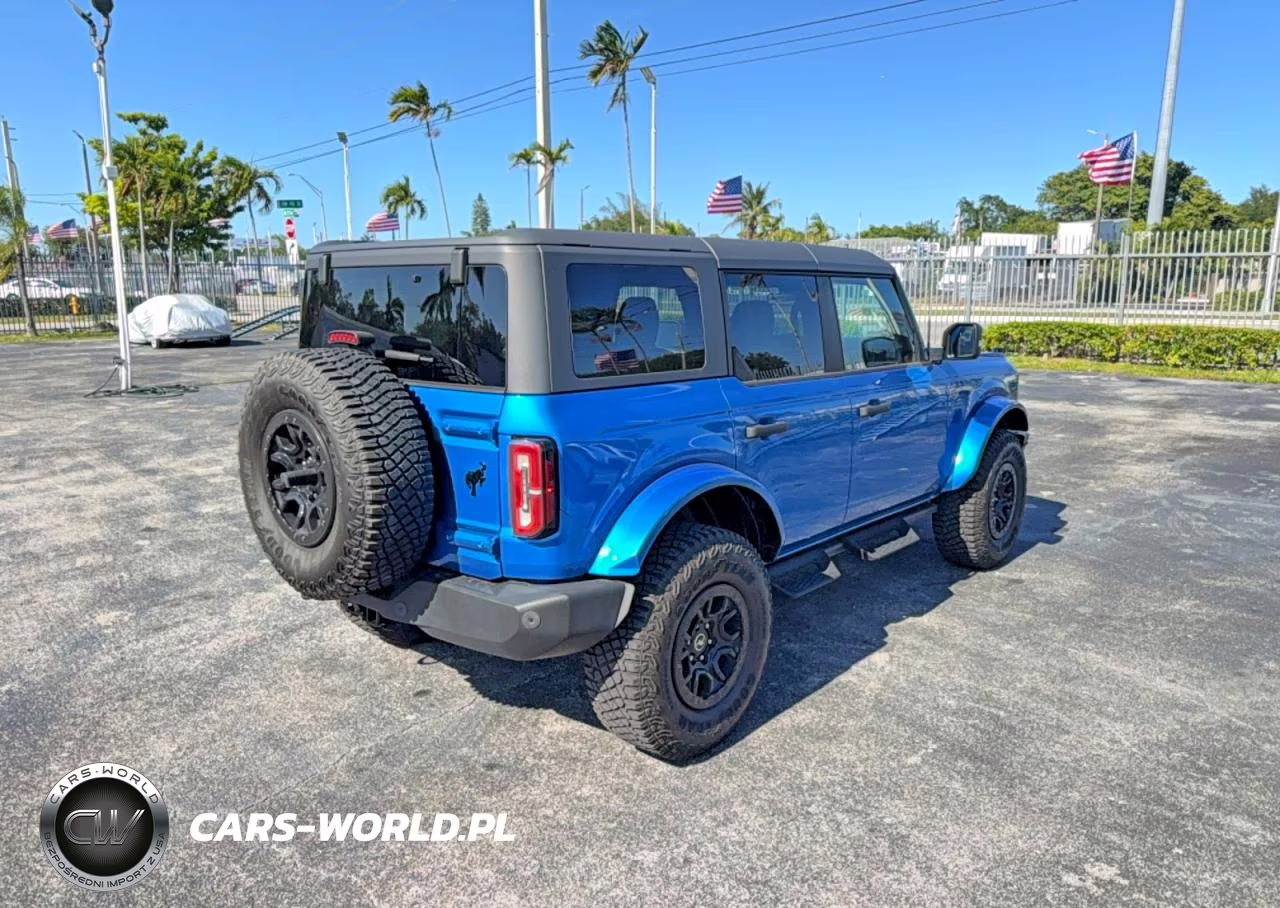 2023 Ford Bronco Base VIN:1FMEE5DP7PLA92904 - 4