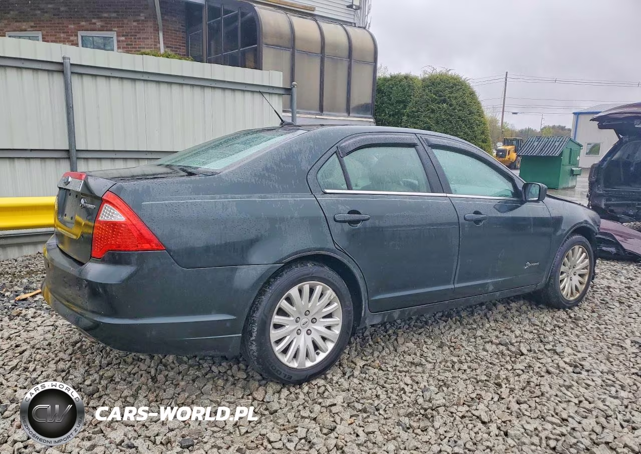 2010 Ford Fusion Hybrid VIN:3FADP0L39AR151879 - 3