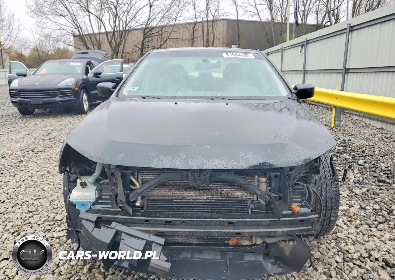 2010 Ford Fusion Hybrid VIN:3FADP0L39AR151879 - 5