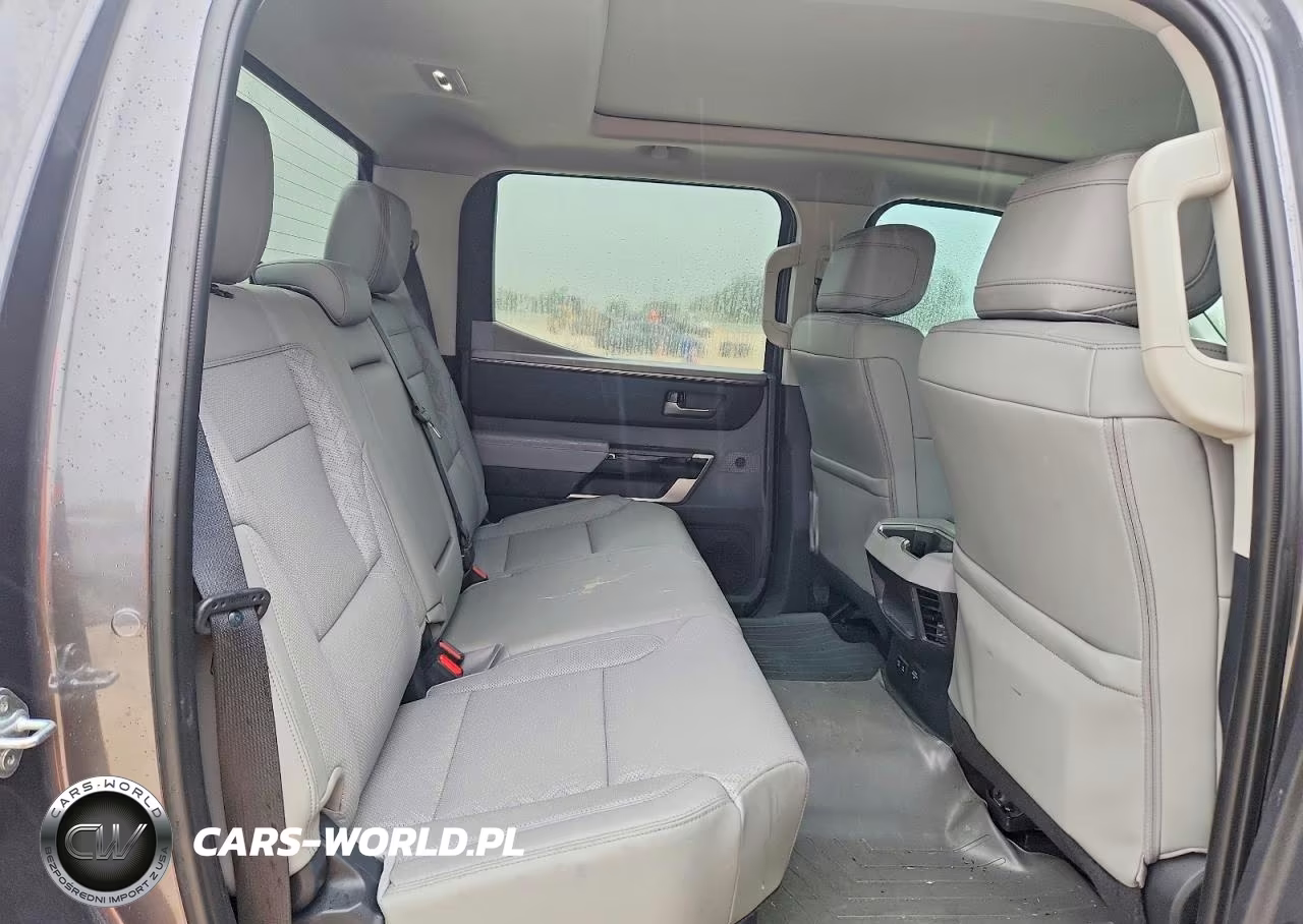 2024 Toyota Tundra Crewmax Limited VIN:5TFJA5EC0RX023882 - 10