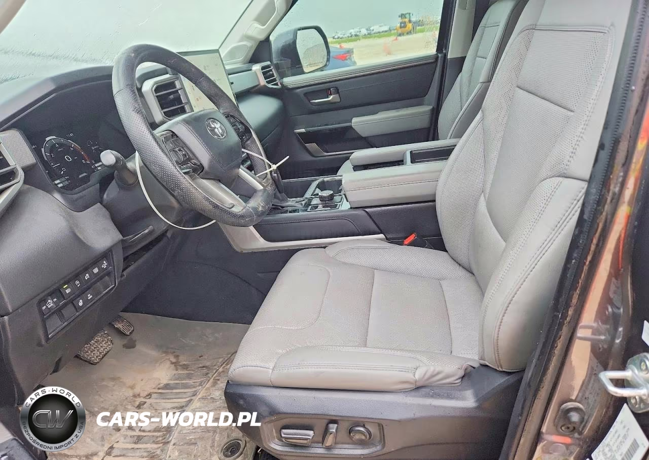 2024 Toyota Tundra Crewmax Limited VIN:5TFJA5EC0RX023882 - 7
