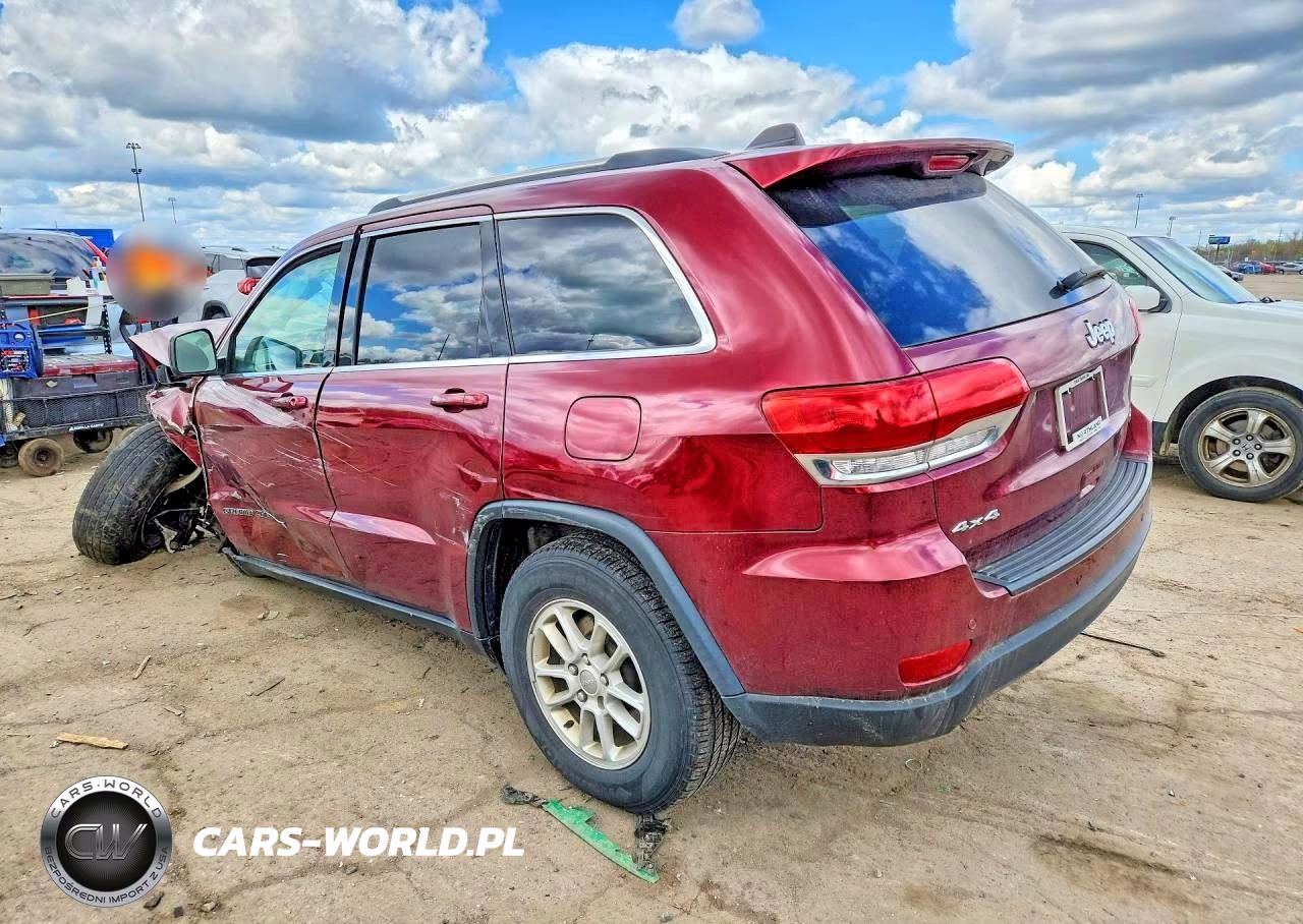2018 Jeep Grand Cherokee Laredo VIN:1C4RJFAG6JC457642 - 2