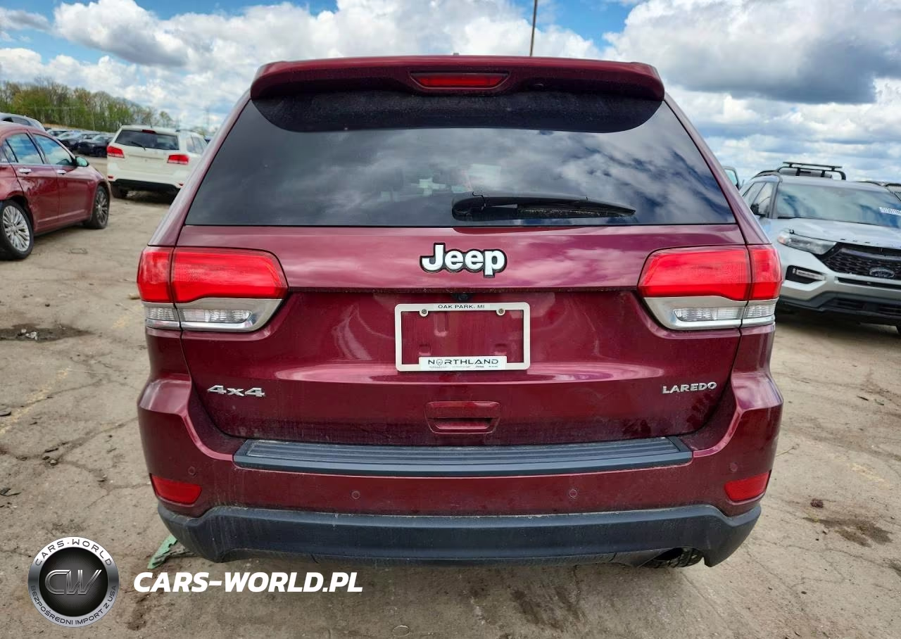 2018 Jeep Grand Cherokee Laredo VIN:1C4RJFAG6JC457642 - 6