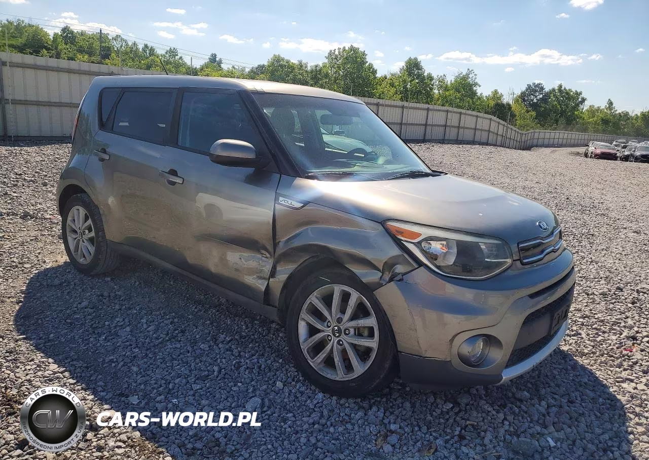 2018 Kia Soul + VIN:KNDJP3A58J7604173 - 4