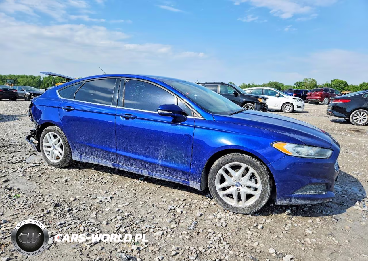 2015 Ford Fusion Se VIN:3FA6P0HD5FR220746 - 4
