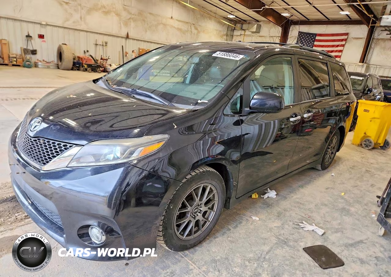 2017 Toyota Sienna Se
