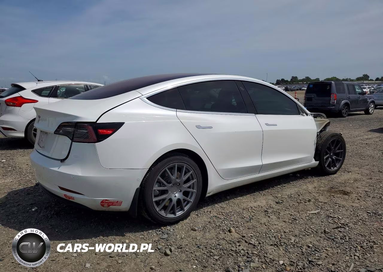 2018 Tesla Model 3 VIN:5YJ3E1EA3JF005637 - 3