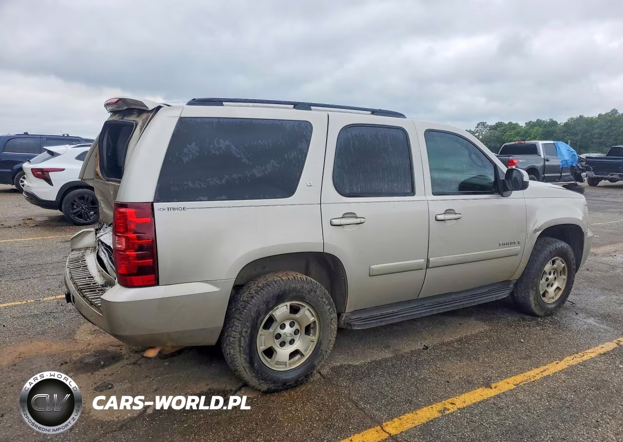 2008 Chevrolet Tahoe C1500 VIN:1GNFC13J78R174870 - 3