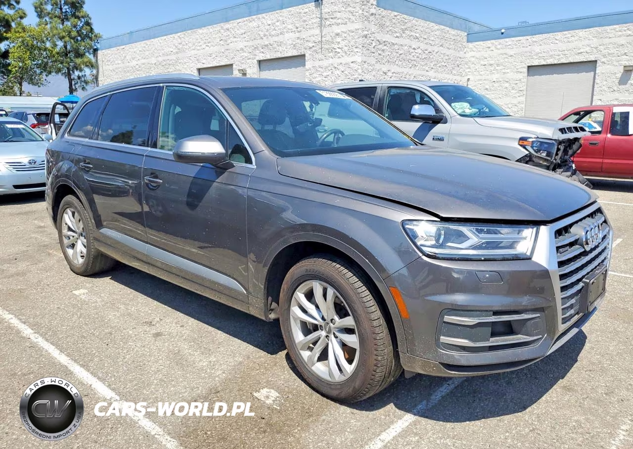 2019 Audi Q7 Premium VIN:WA1AAAF74KD010032 - 4