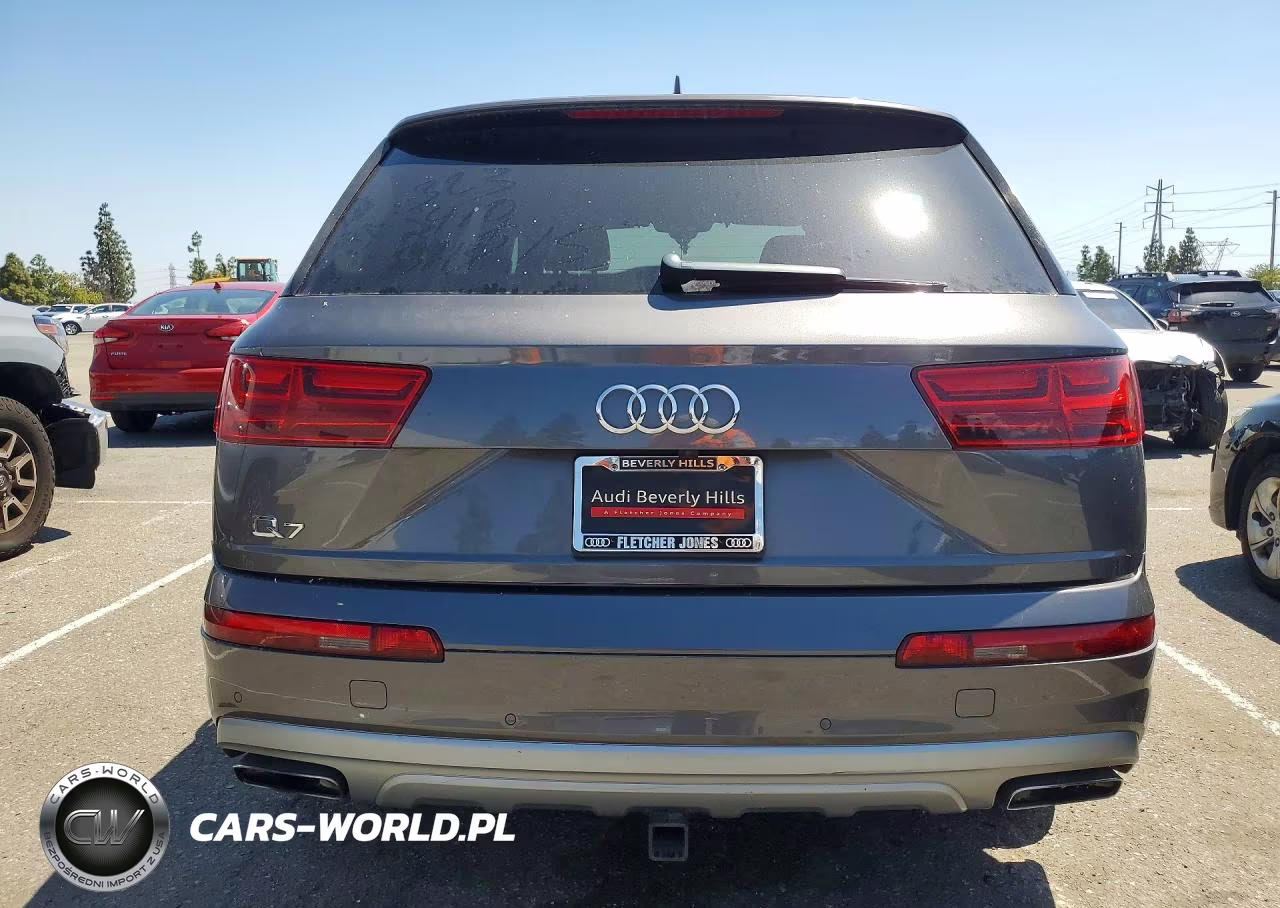 2019 Audi Q7 Premium VIN:WA1AAAF74KD010032 - 6