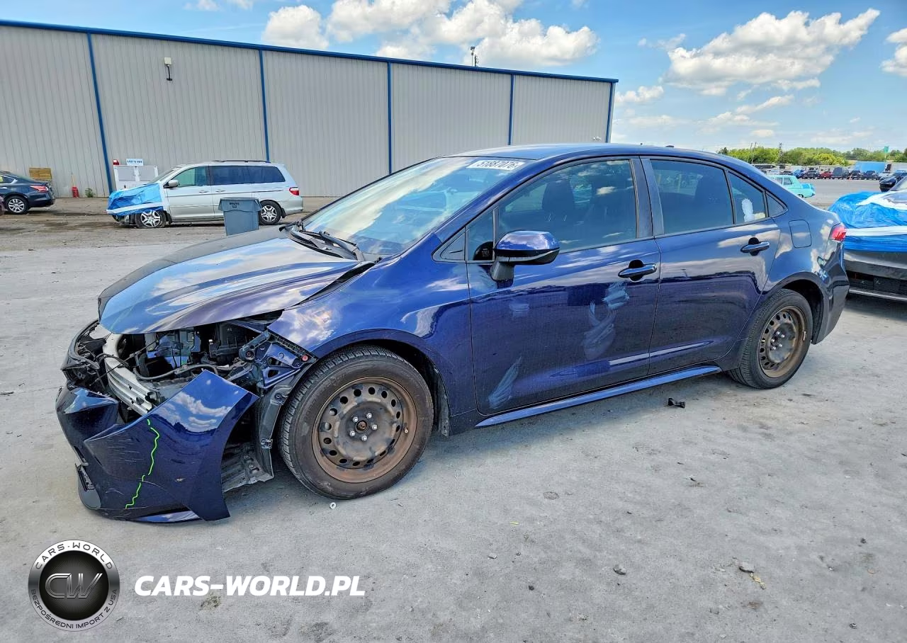 2021 Toyota Corolla Le – zdjęcie 1 z 13