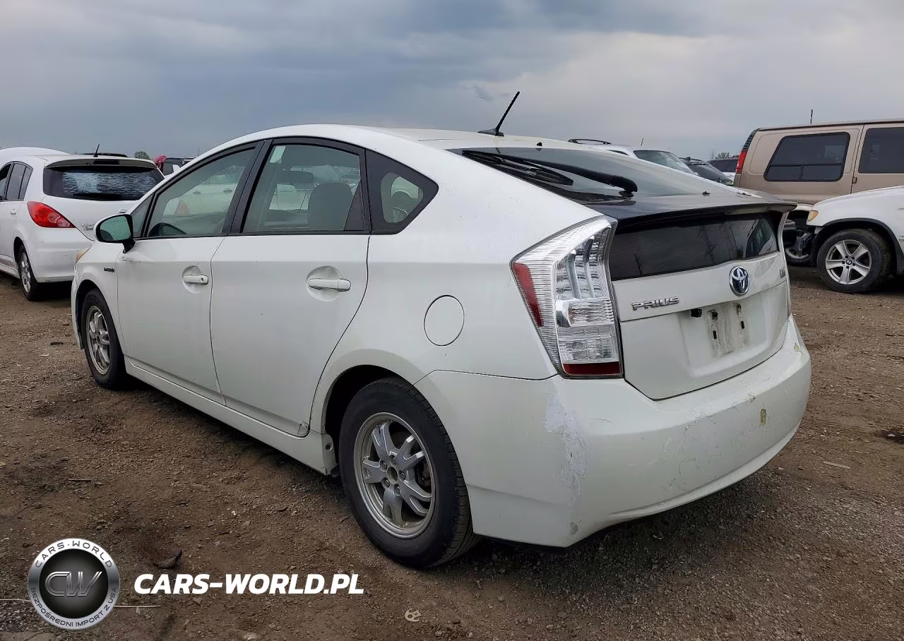 2011 Toyota Prius Two VIN:JTDKN3DU9B1415839 - 2