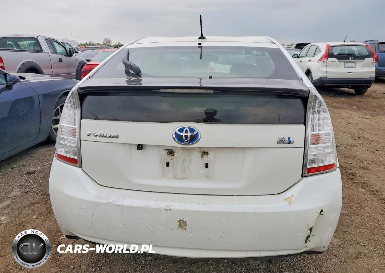 2011 Toyota Prius Two VIN:JTDKN3DU9B1415839 - 6