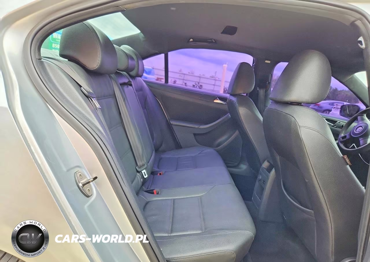 2011 Volkswagen Jetta Se VIN:3VWDX7AJ7BM323617 - 10