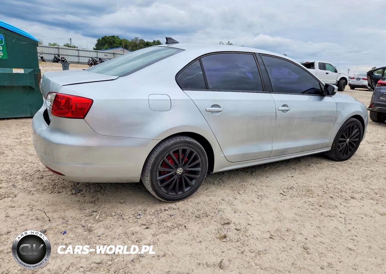 2011 Volkswagen Jetta Se VIN:3VWDX7AJ7BM323617 - 3