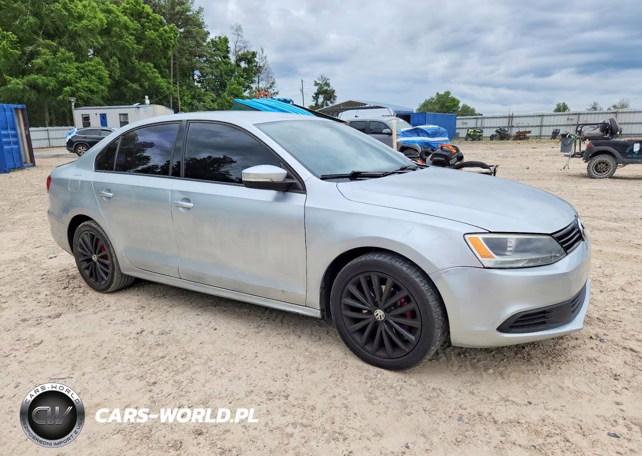 2011 Volkswagen Jetta Se VIN:3VWDX7AJ7BM323617 - 4
